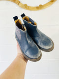 Wheat Navy + Floral Chelsea Boots, 12.5 (29)