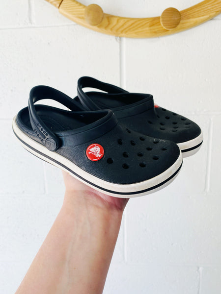 Black Classic Clogs, size 10 (C10)