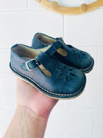 Navy Leather Mary Jane Shoes, size 6 (22)