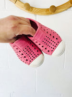 Fuchsia Jefferson Shoes, size 7 (C7)