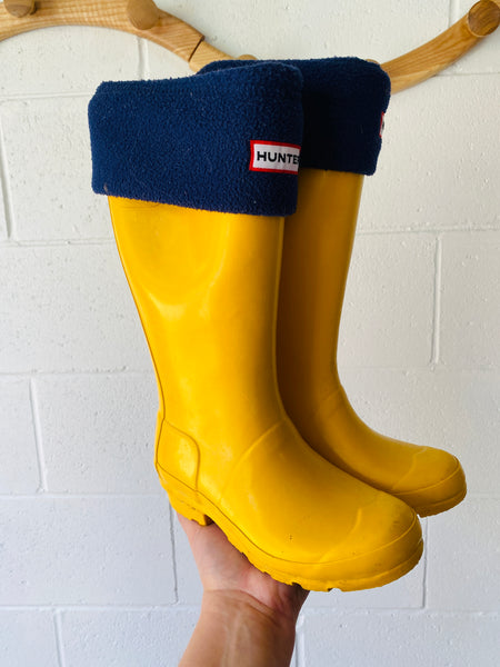 Yellow Rain Boots with Liner, youth size 1