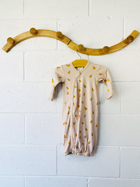 Parade Organics Pears Sleep Gown, 0-3 months