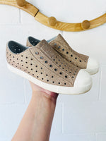Pink Glitter Jefferson Shoes, youth size 3 (J3)