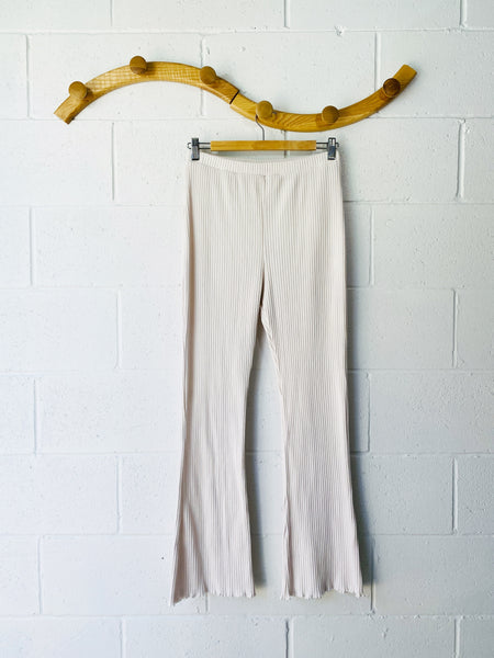 Lisa Says Gah Cream Ribbed Flares, Women’s MED