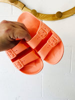 Coral Slides, size 11-11.5 (28/29)