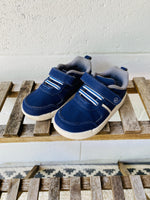 Blue Maxo Sneakers, size 7