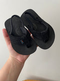 Black Rainbow Sandals, size 5/6